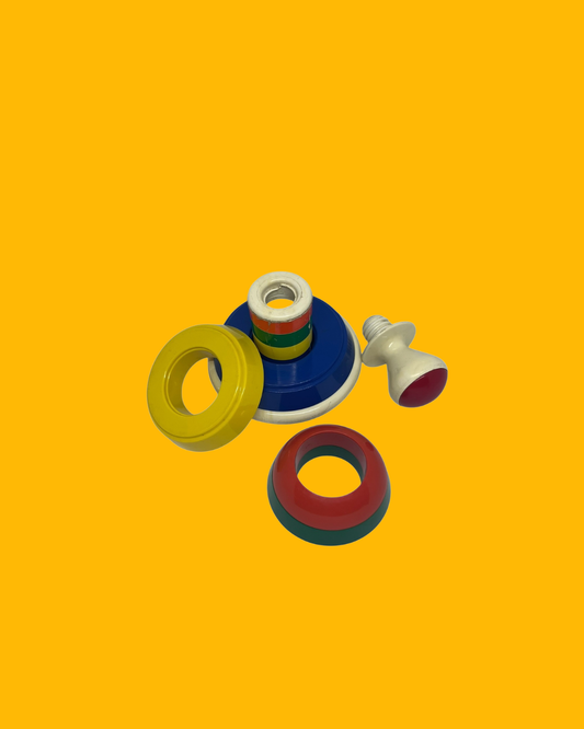 Rammelaar en stapeltoren van Ambi toys