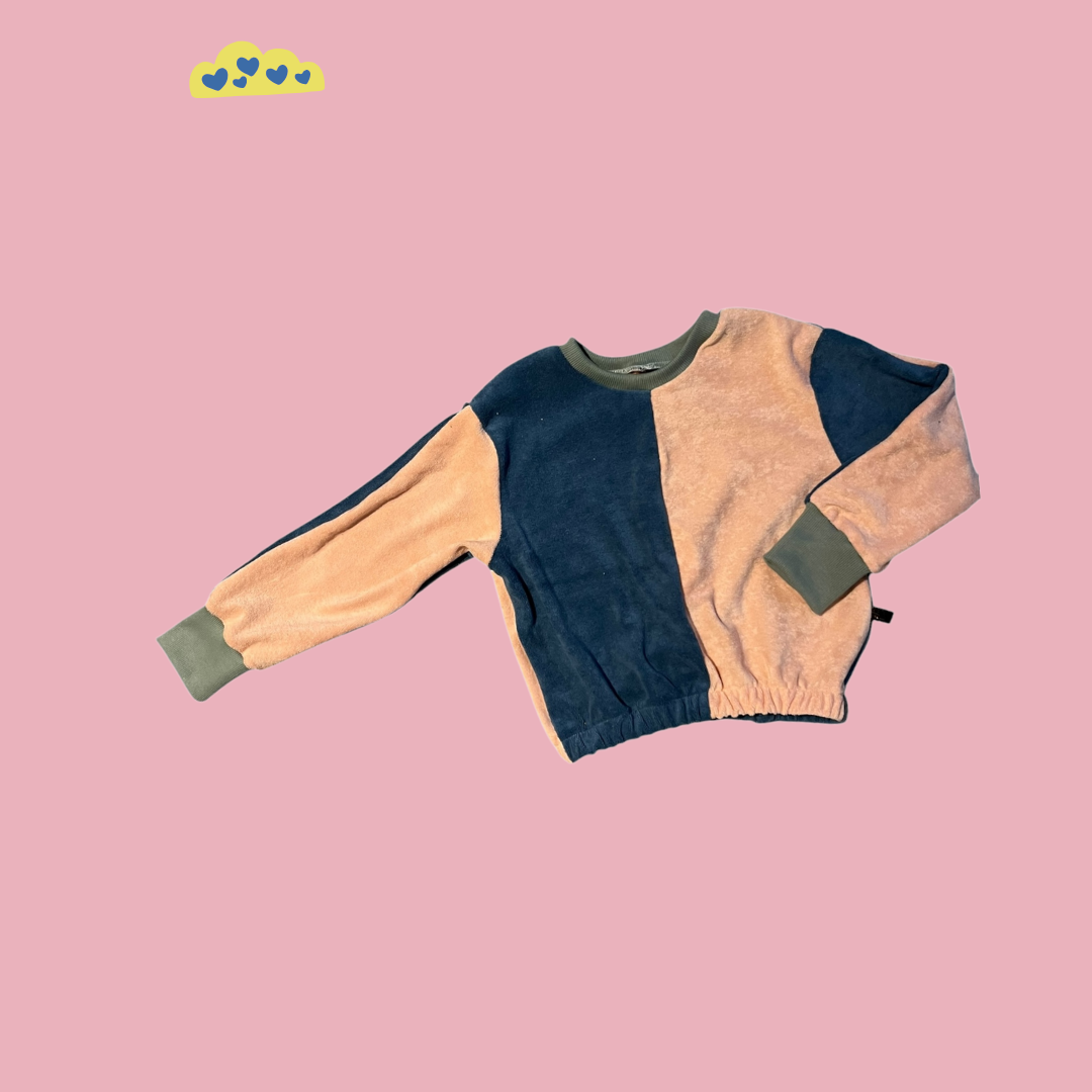 Colorblock short sweater