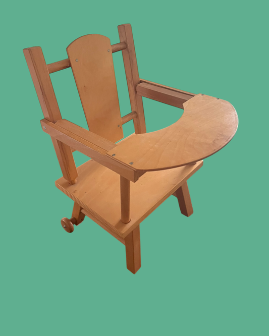 houten stoeltje voor poppen