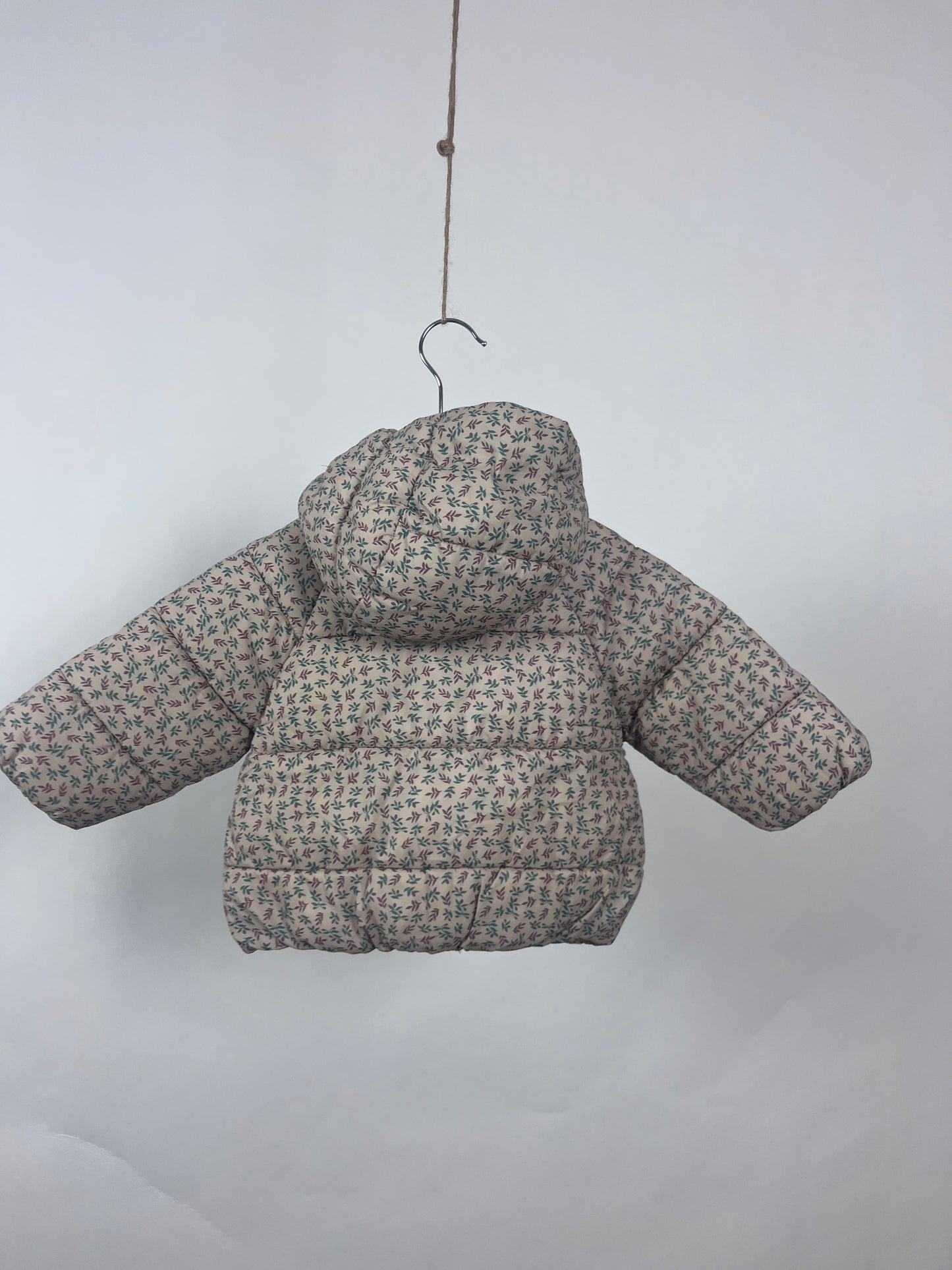 Zara 9 maand(Nieuwe collectie)