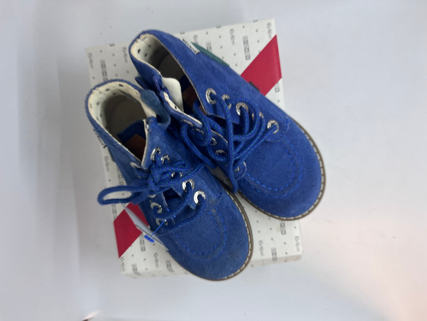 Kickers maat 27