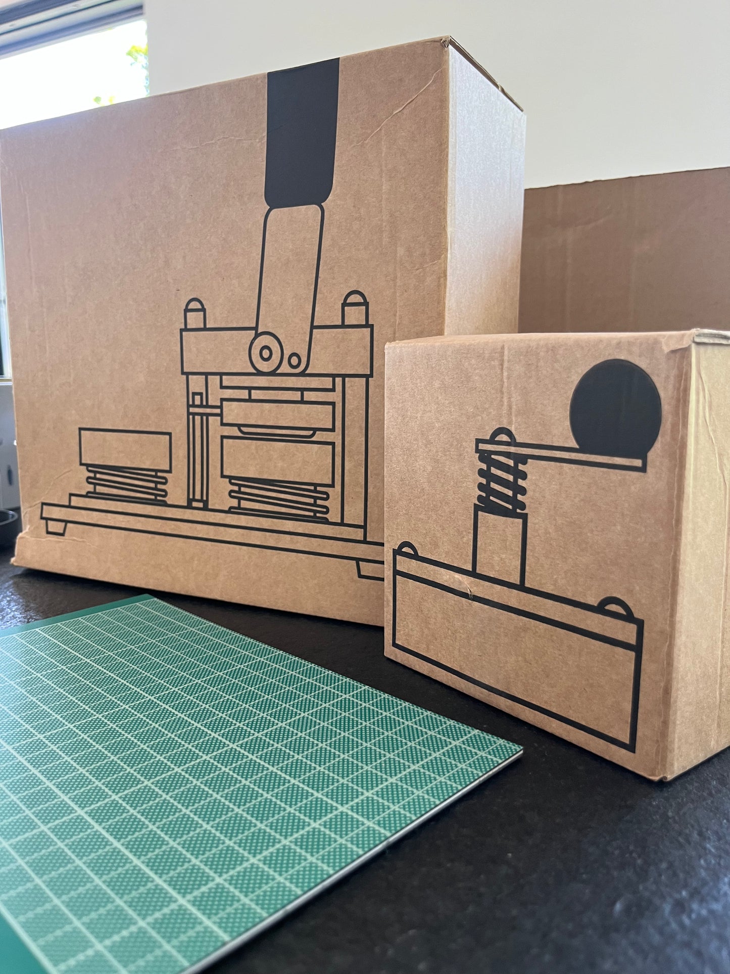 Huren van onze button machine