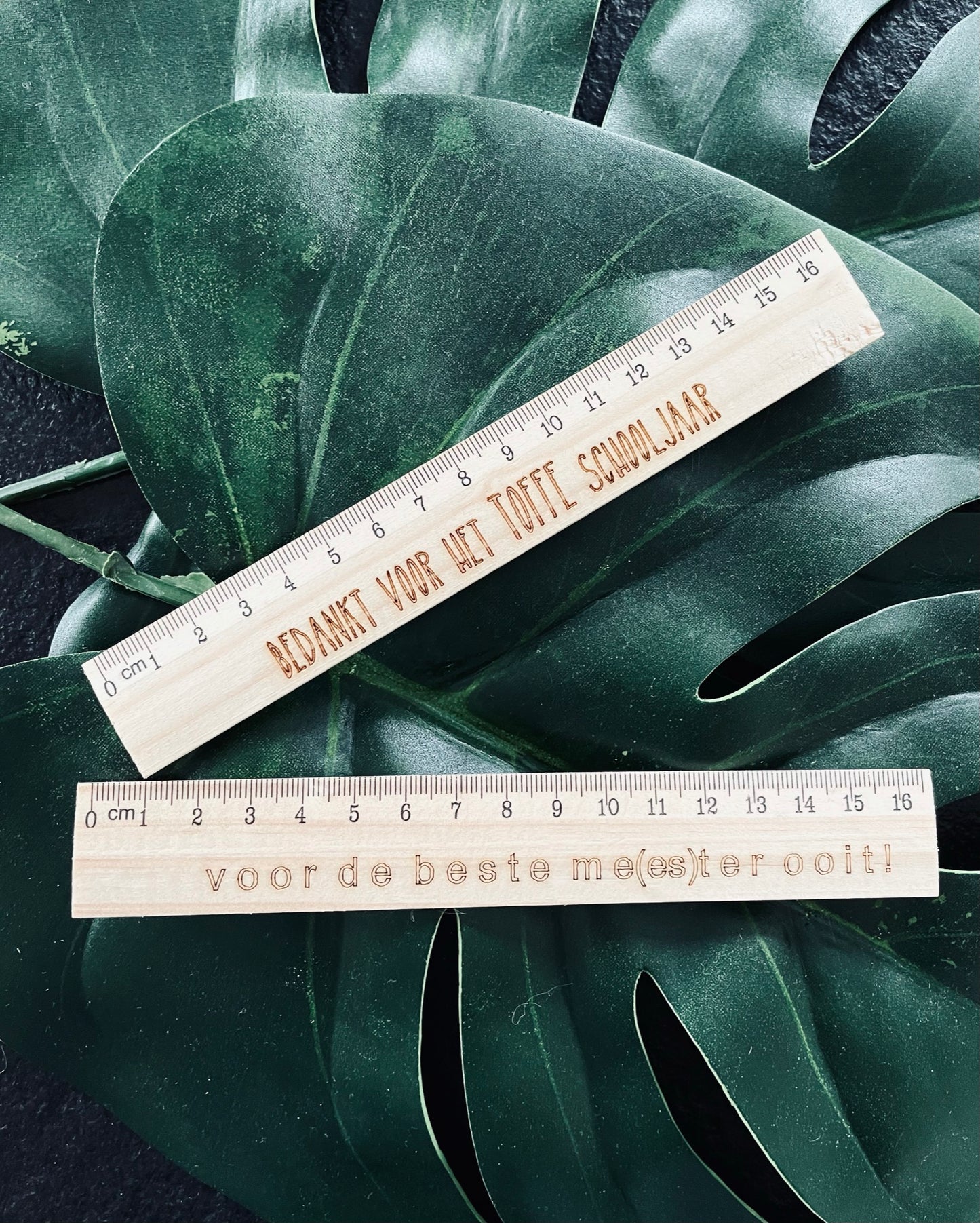 Potlood en recht latje