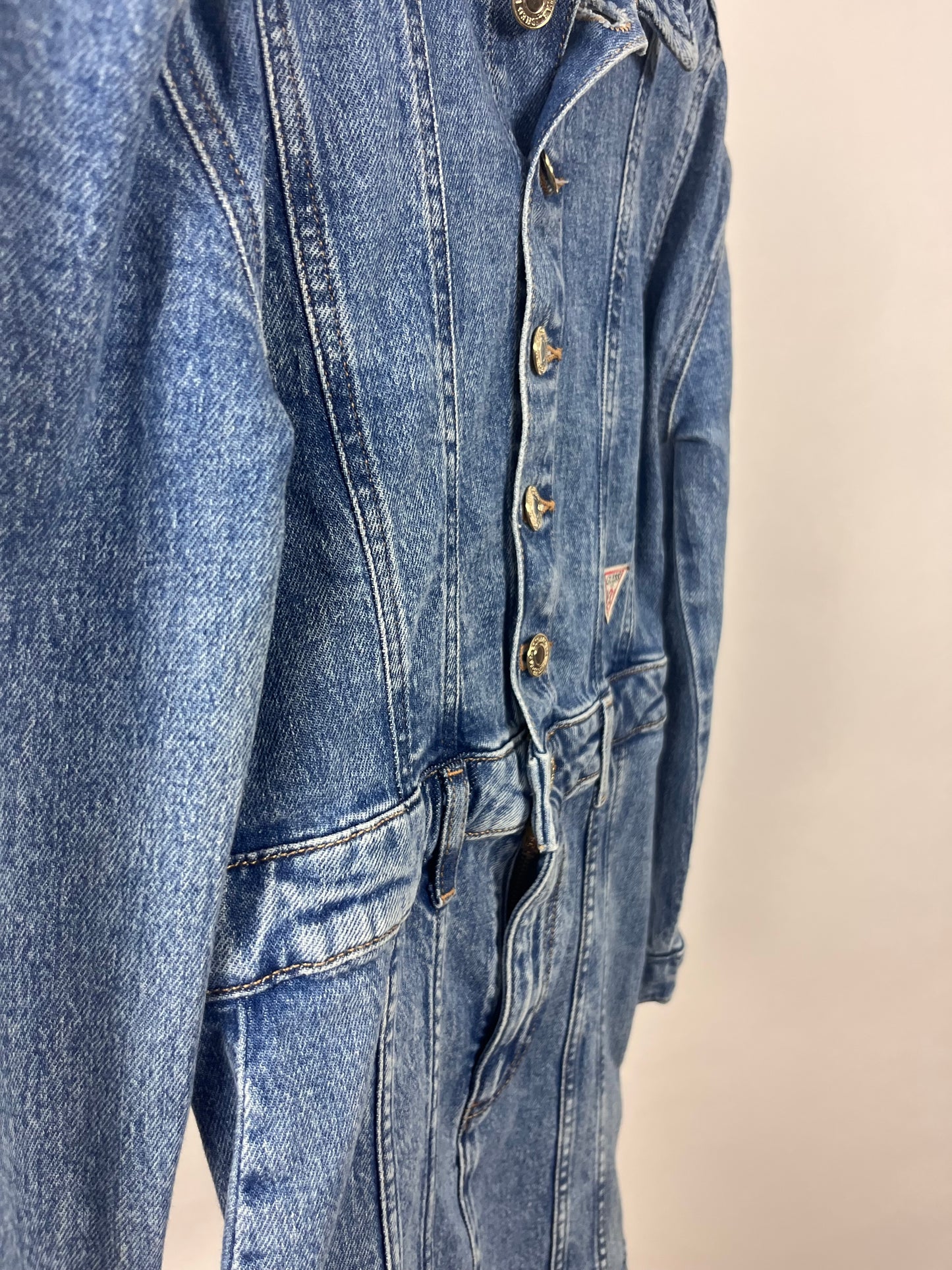 Guess 10 jaar