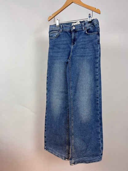 Only 14 jaar (Nieuwe collectie)