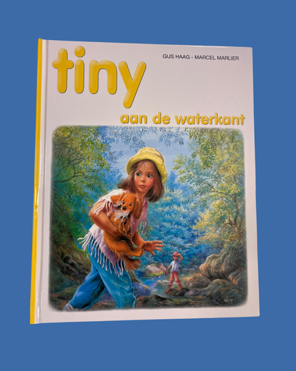 Tiny aan de waterkant