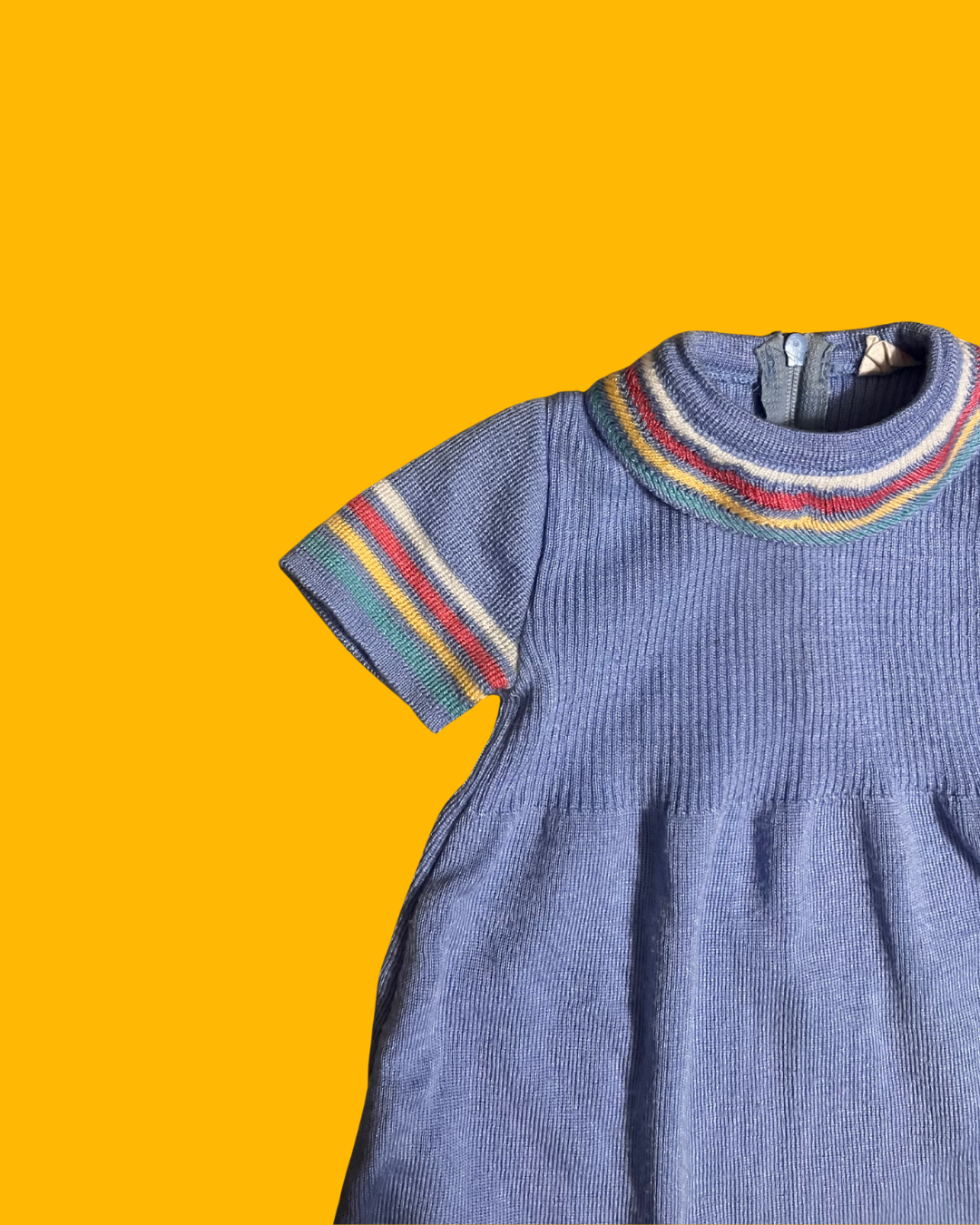 Gebreid licht blauw kleedje maat 12maand