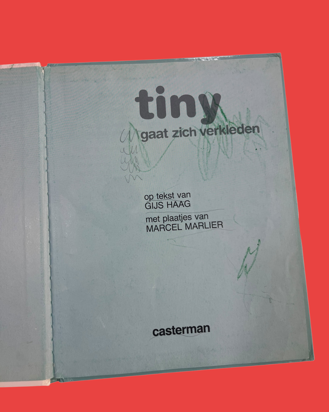 Tiny gaat zich verkleden