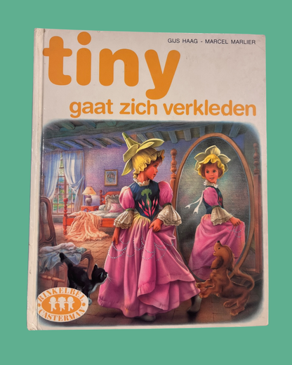 Tiny gaat zich verkleden