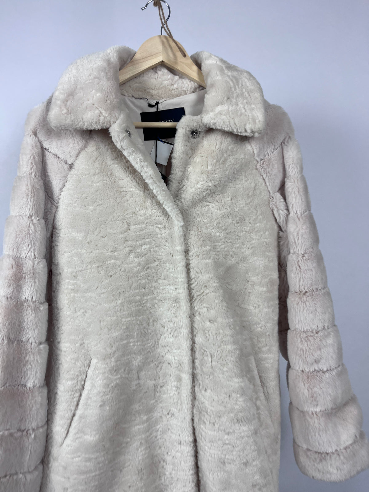 Seventy maat S