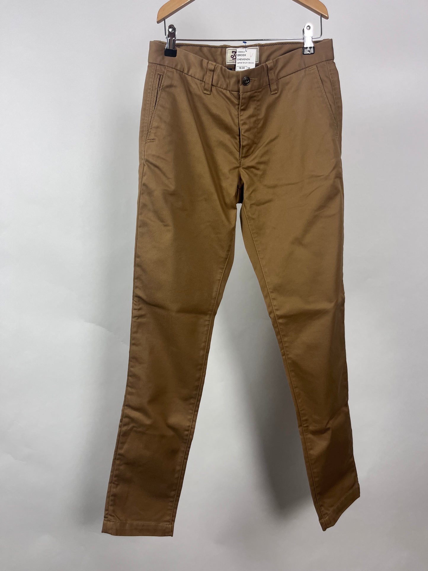 Chevignon maat 38