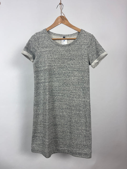 Hema Small