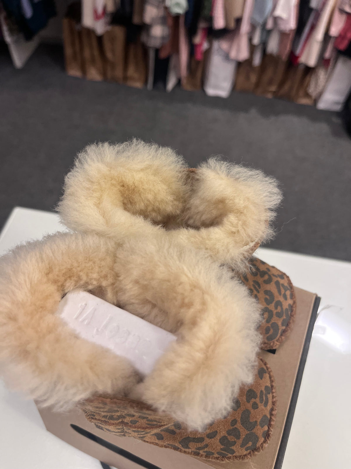UGG maat XS (18-19)