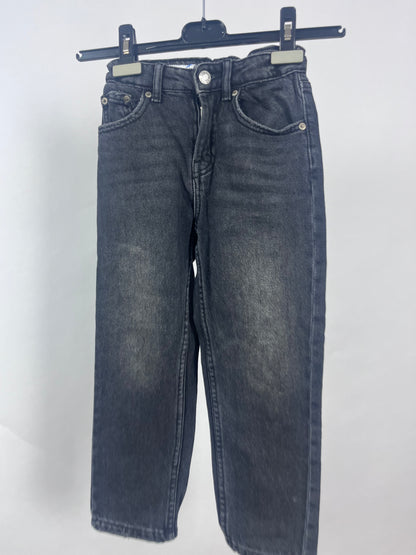 Zara 7 jaar (Nieuwe collectie)