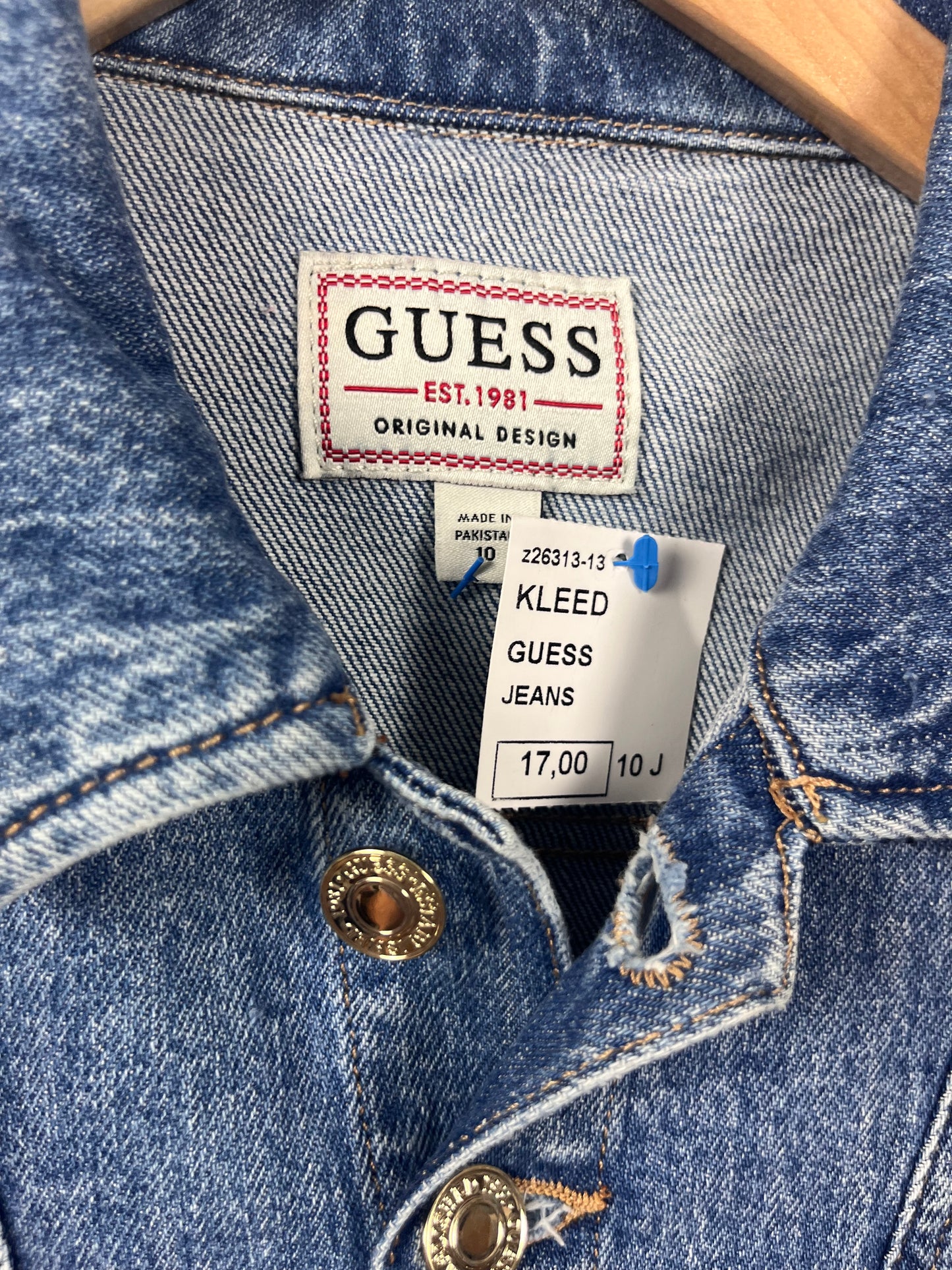 Guess 10 jaar