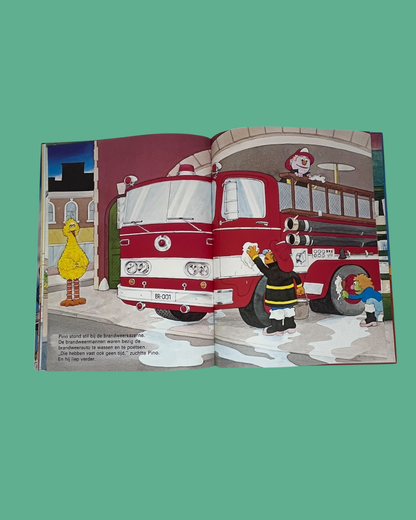 "Ernie kan het al zelf" Sesamstraat boek