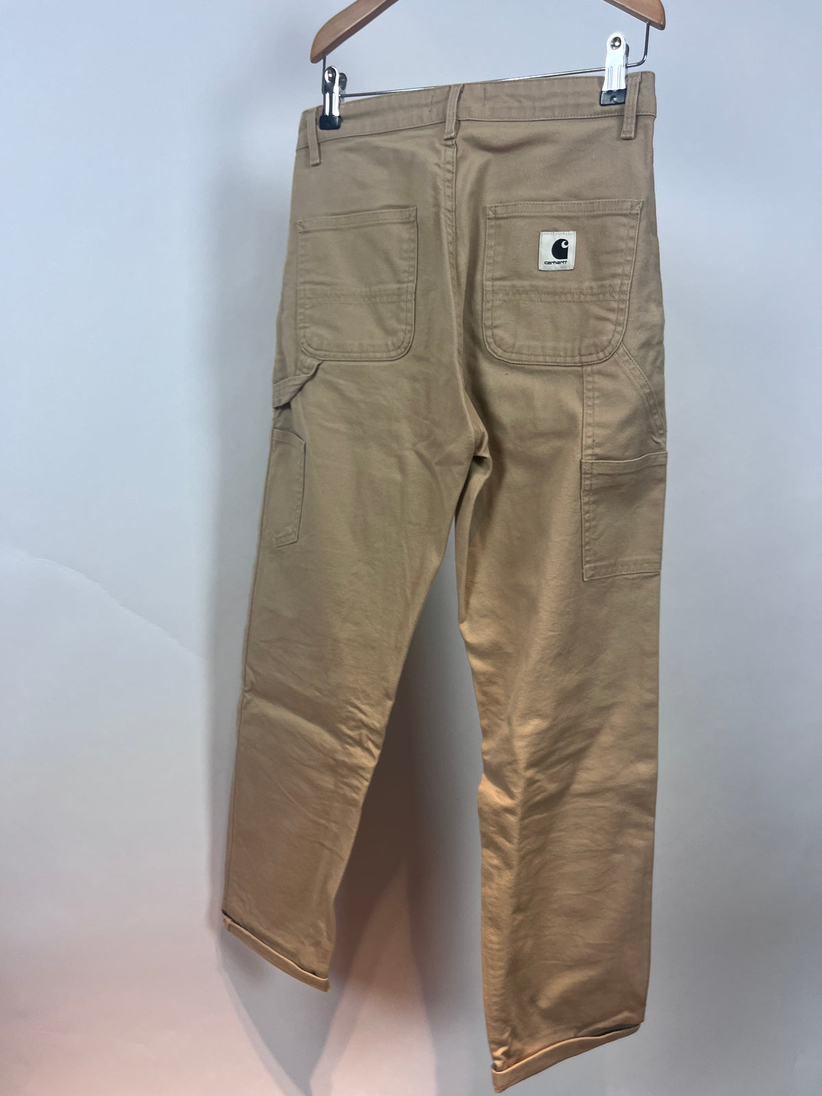 Carhartt maat 25
