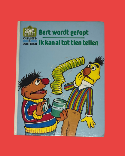 "Bert wordt gefopt" Sesamstraat boek