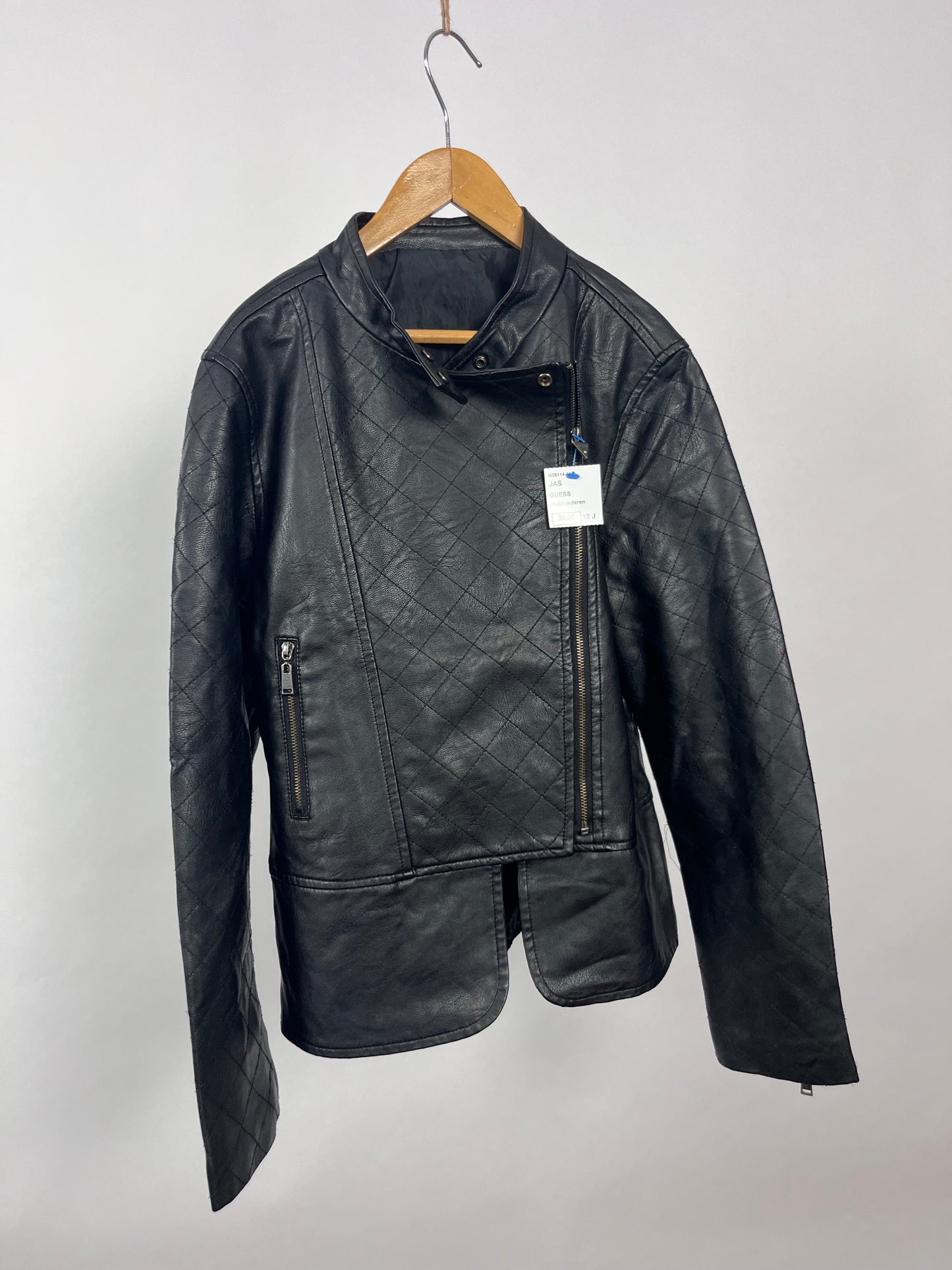 Guess 12 jaar (Nieuwe collectie)