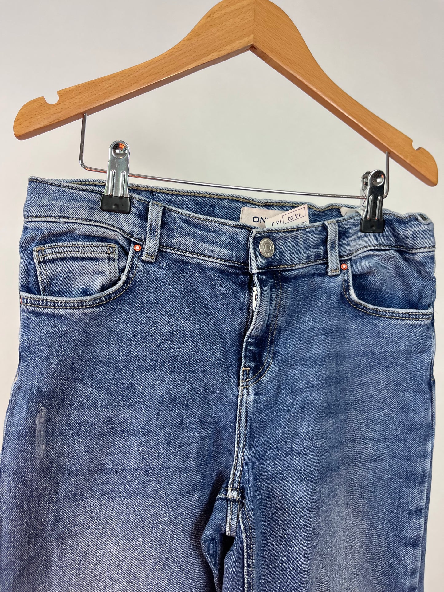 Only 14 jaar (Nieuwe collectie)