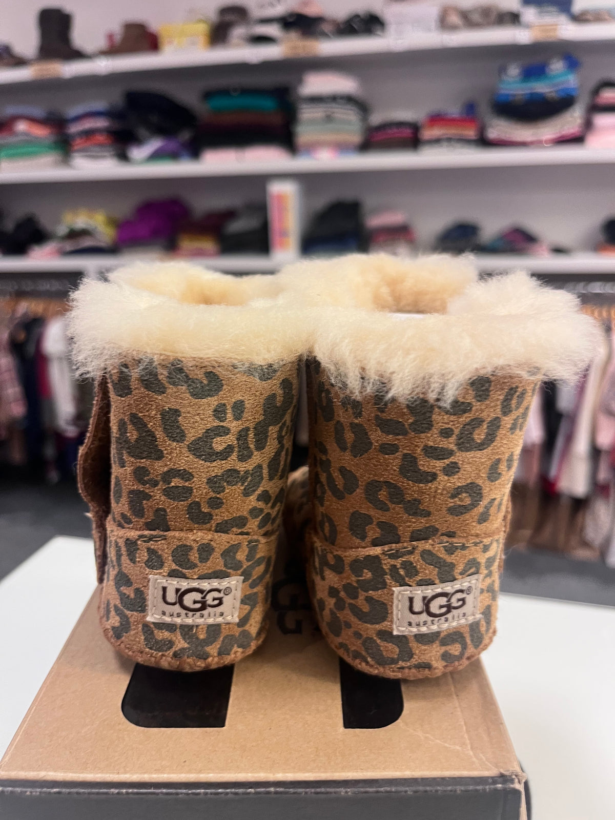 UGG maat XS (18-19)