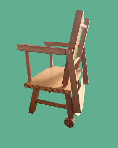 houten stoeltje voor poppen