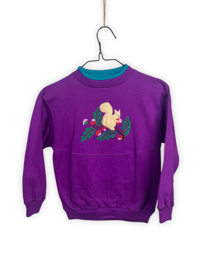 Paarse trui met eekhoorn maat 110