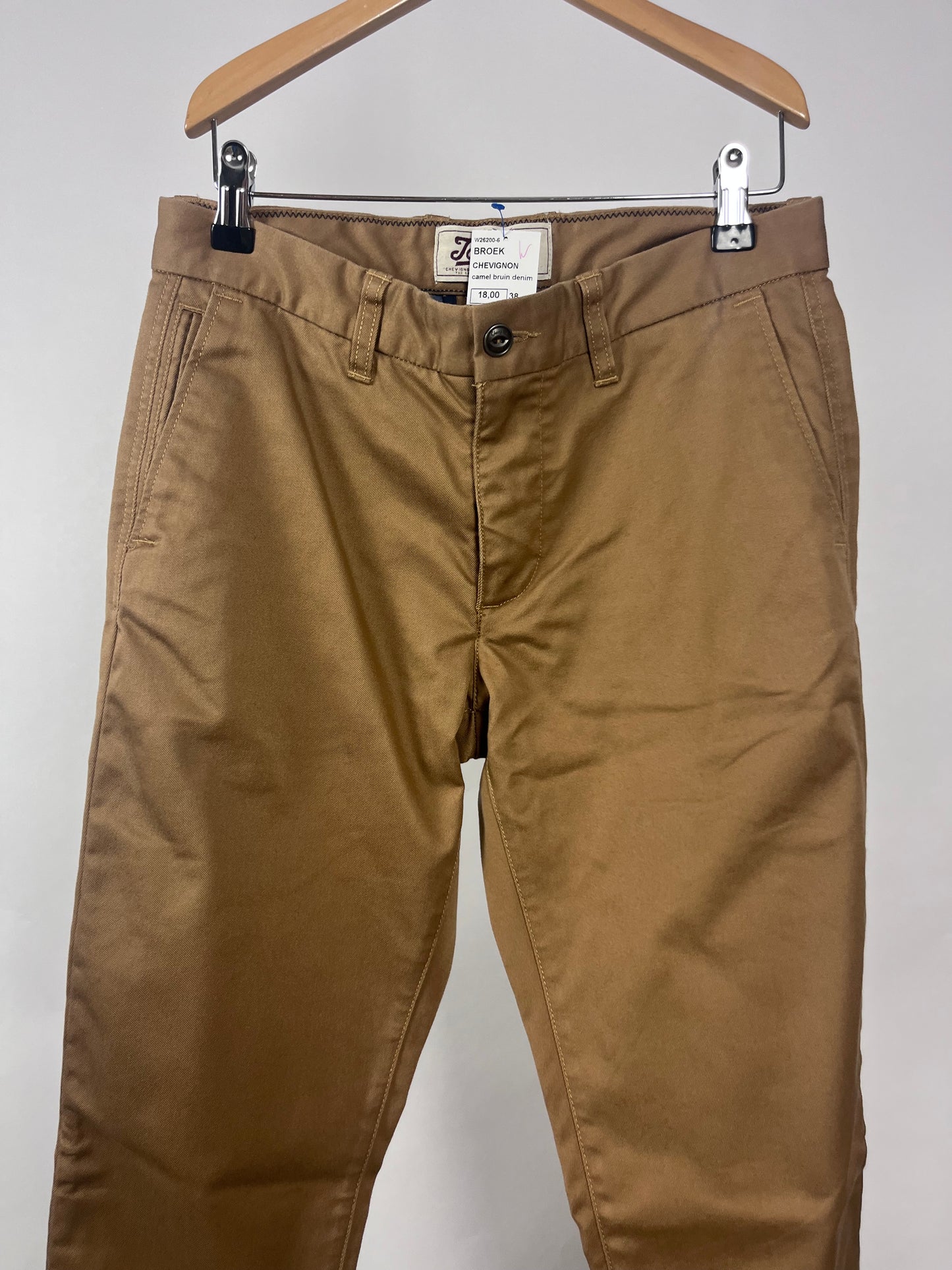 Chevignon maat 38