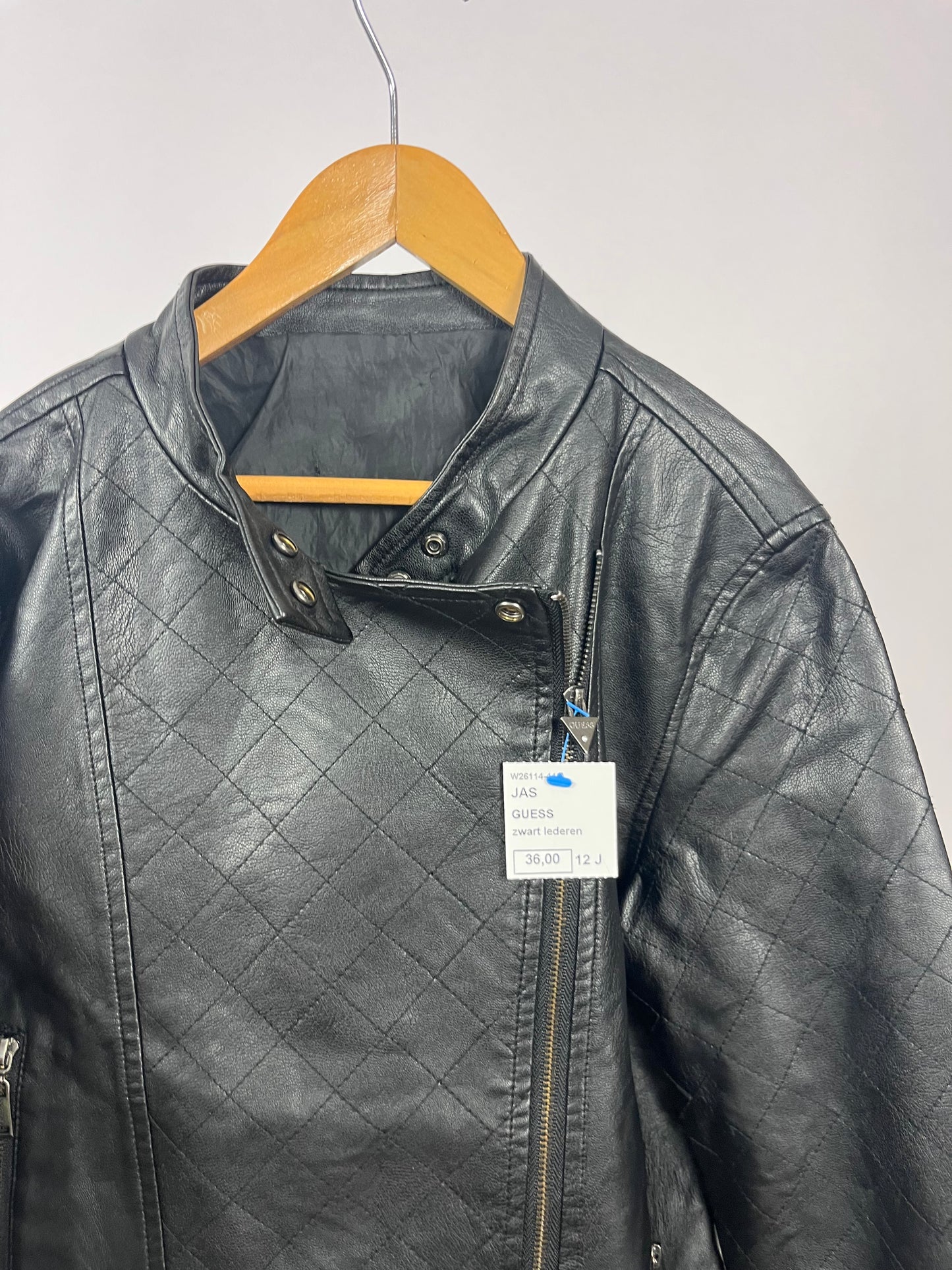Guess 12 jaar (Nieuwe collectie)