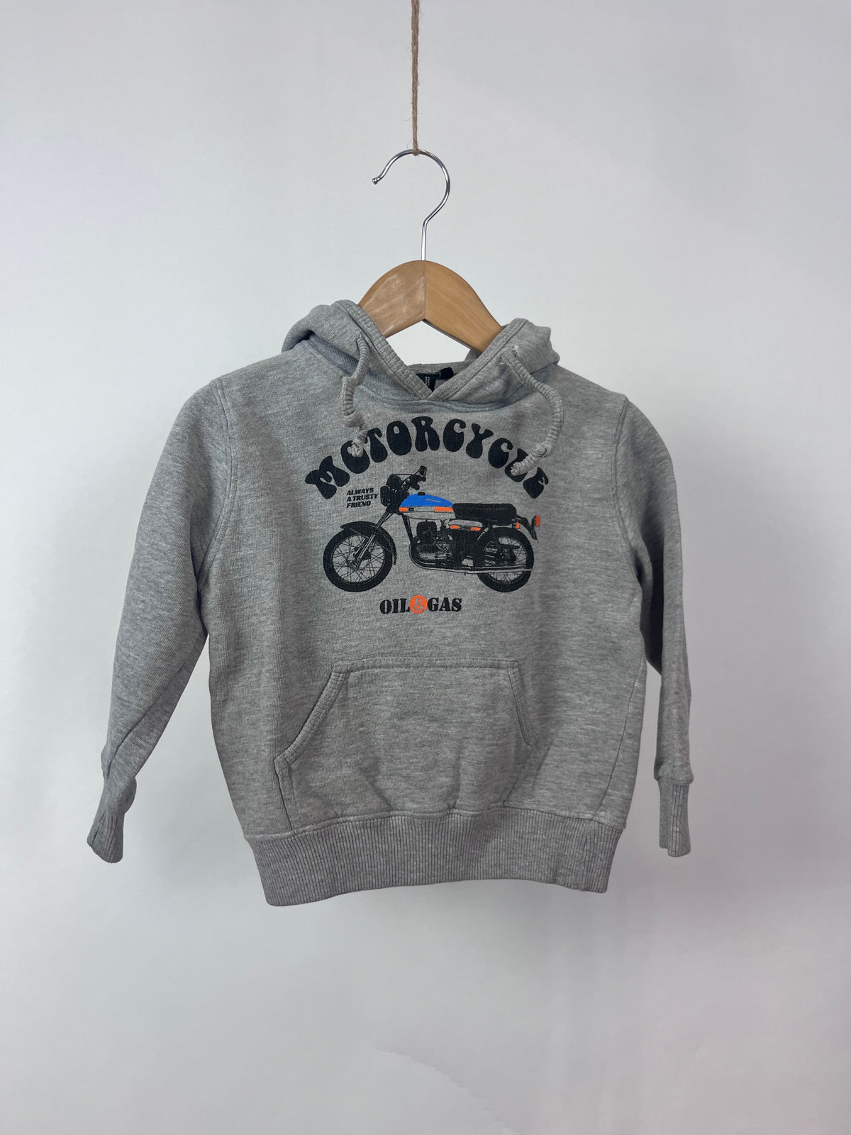 Oil & Garment 4 jaar