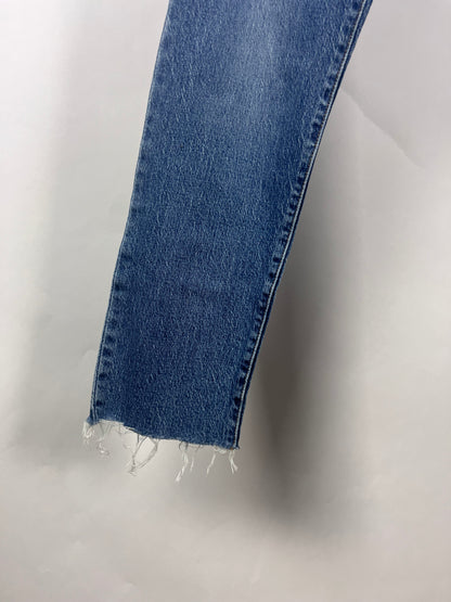 Levis maat 24